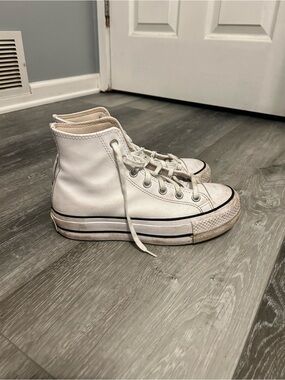 Women’s Converse